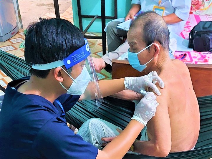 Bản tin COVID-19 tối 23/9: TP.HCM ghi nhận thêm 5.052 ca nhiễm mới