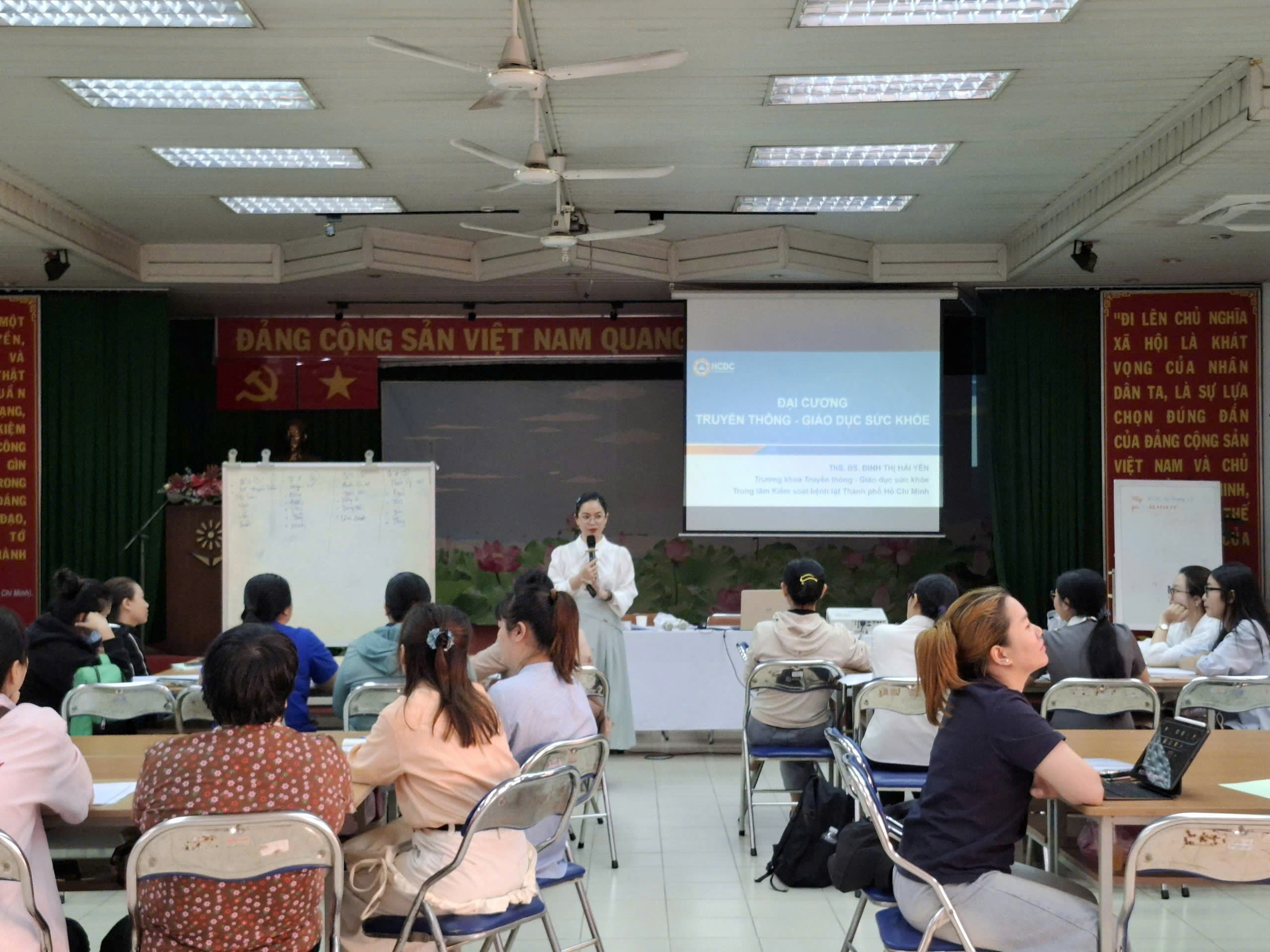 HCDC: Chiêu sinh lớp cập nhật kiến thức y khoa liên tục “Phương pháp truyền thông, giáo dục sức khỏe cơ bản” tháng 8/2026