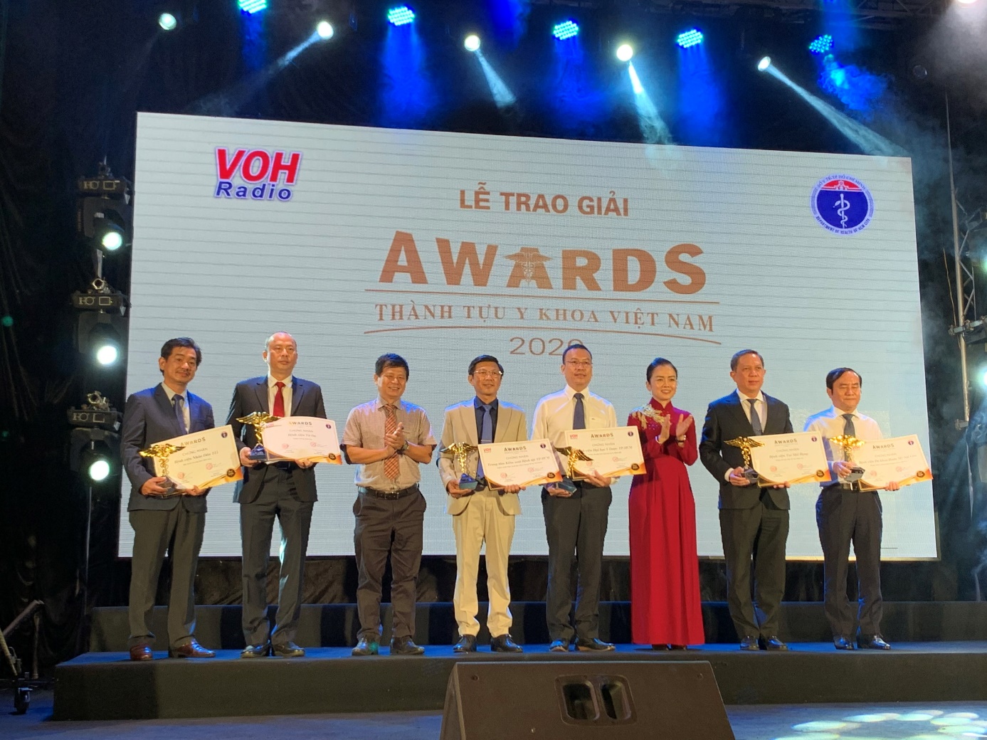 Lễ trao giải Thành tựu Y khoa Việt Nam năm 2020