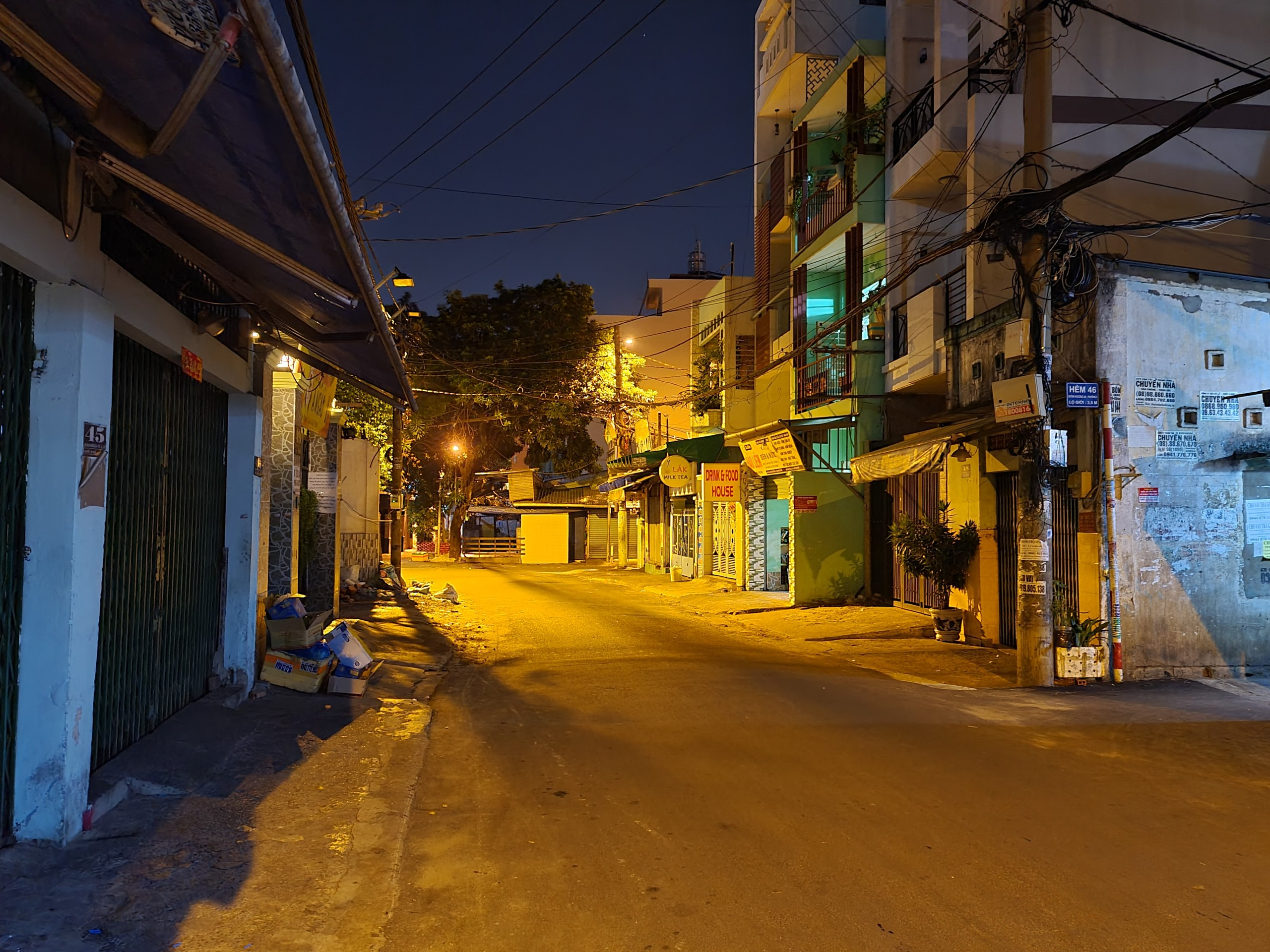 Nhận định tình hình dịch bệnh COVID-19: Các chuỗi lây nhiễm đã từng bước được khống chế. 