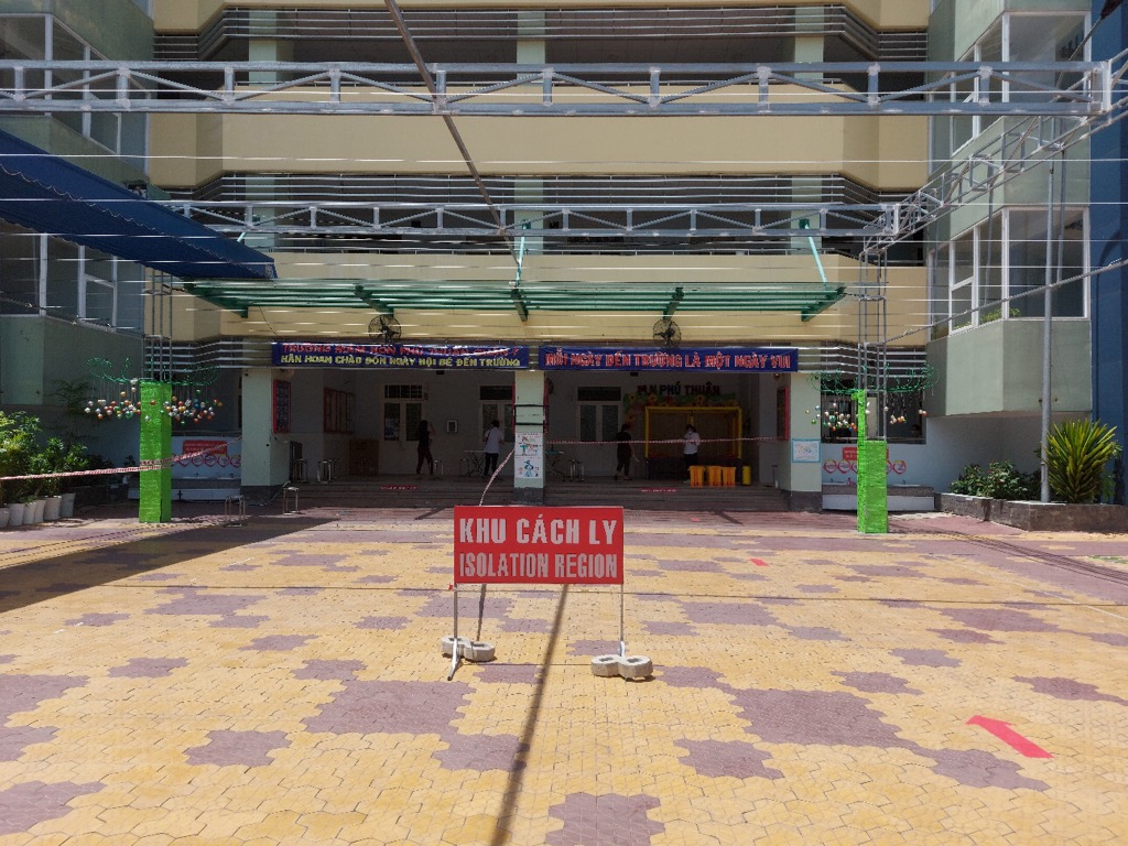 Quận 7: Bố trí đầy đủ camera giám sát tại các khu cách ly tập trung mới thành lập