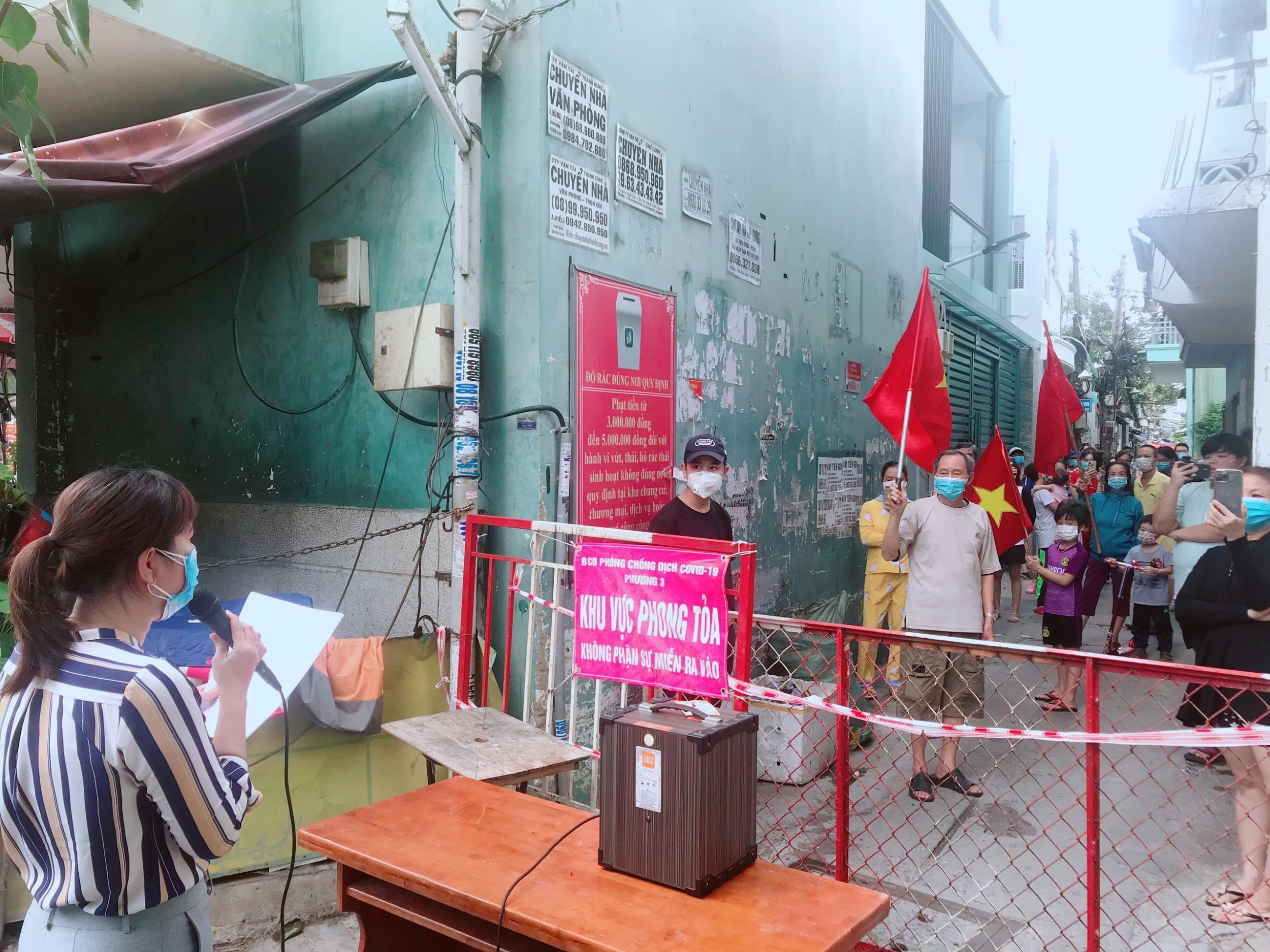 PHƯỜNG 3 DỠ PHONG TỎA MỘT PHẦN HẺM NGUYỄN BẶC TỪ 15 GIỜ NGÀY 16/06/2021.