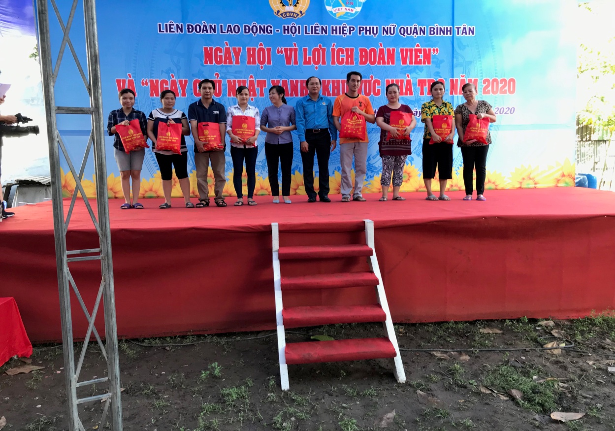 Quận Bình Tân: truyền thông phòng, chống COVID-19, Sốt xuất huyết tại khu nhà trọ của công nhân
