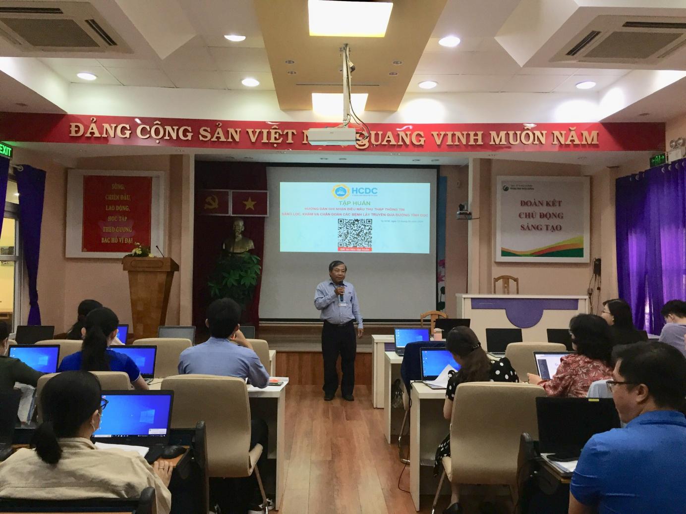 TP.HCM: Tập huấn hướng dẫn ghi nhận thông tin và báo cáo dữ liệu các bệnh lây truyền qua đường tình dục