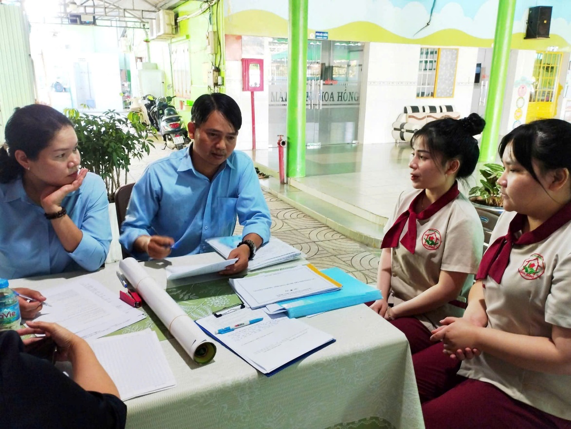 Xã Thái Mỹ giám sát vệ sinh phòng bệnh tại các trường mầm non